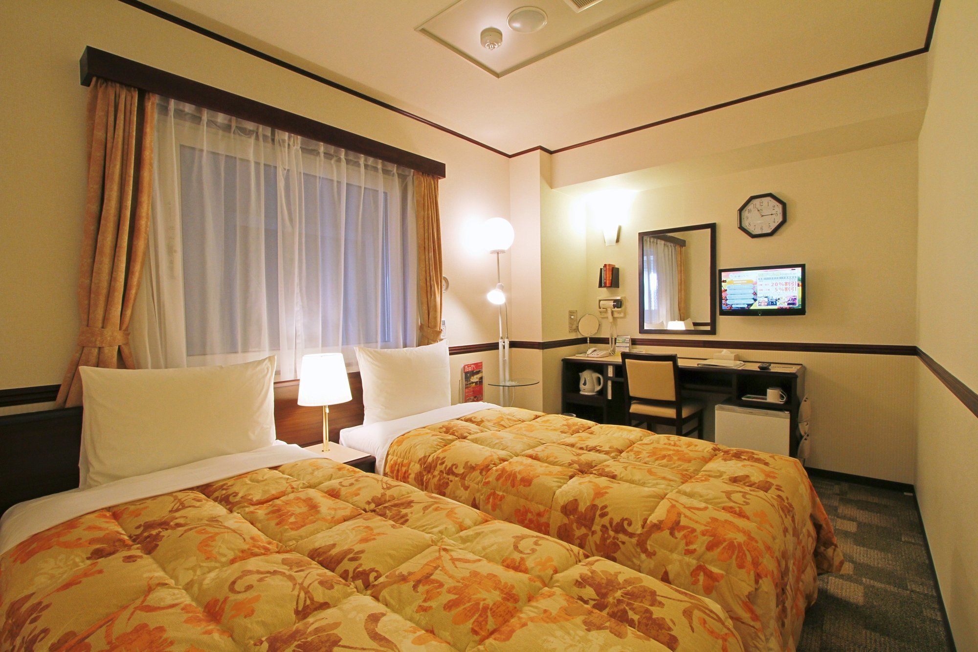Toyoko Inn Tokyo Nihombashi Hamacho Meijiza Mae Zewnętrze zdjęcie